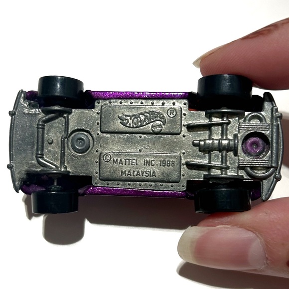 Vintage 1988 Hot Wheels Metallic Purple VW Beetle Bug Diecast Toy Car Mattel Fun - Picture 8 of 8